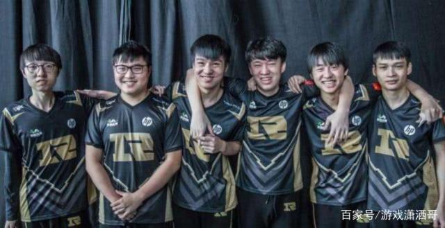 笑死我了 英超赛场又出趣事，王楚淇解说太有梗了！